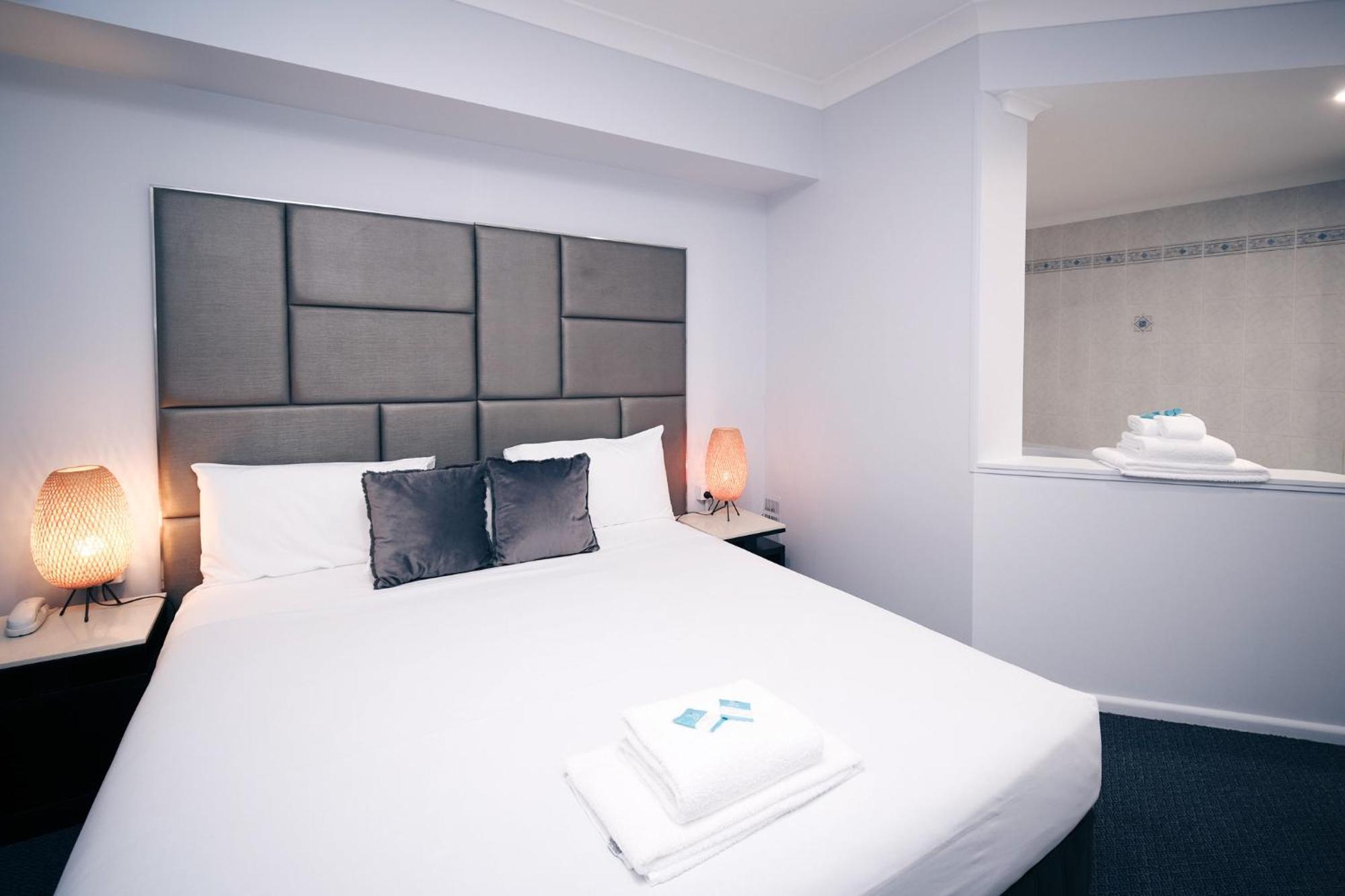 Island Palms Motor Inn Форстер Екстер'єр фото