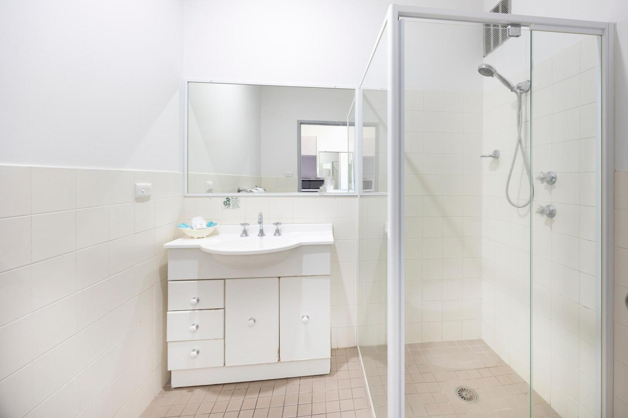 Island Palms Motor Inn Форстер Екстер'єр фото